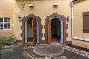 735 Colonial Rd, West Palm Beach, FL 33405 - Photo 9