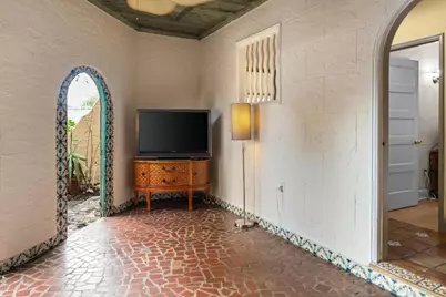 735 Colonial Road, West Palm Beach, FL 33405 - Photo 11