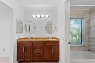 9352 Sabal Ridge Circle, Boca Raton, FL 33428 - Photo 19