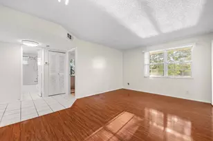 1563 SE Royal Green B203 Circle, Port Saint Lucie, FL 34952 - Photo 7