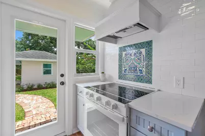 816 Avon Road, West Palm Beach, FL 33401 - Photo 7