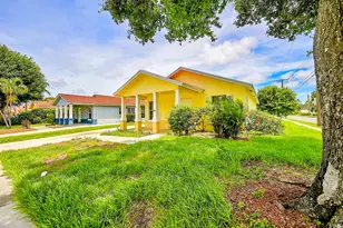 901 10th St, West Palm Beach, FL 33401 - Photo 1