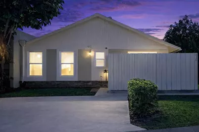 226 SE 1st Circle, Boynton Beach, FL 33435 - Photo 1