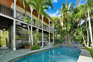 137 S Oak St, Lantana, FL 33462 - Photo 1