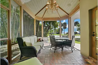 137 S Oak Street, Lantana, FL 33462 - Photo 5