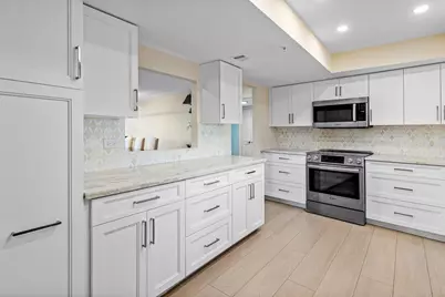 2450 Presidential Way #607, West Palm Beach, FL 33401 - Photo 7