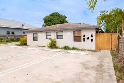 1009 9th Street #5, West Palm Beach, FL 33401 - Photo 3