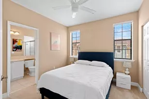 656 Fern St, West Palm Beach, FL 33401 - Photo 9