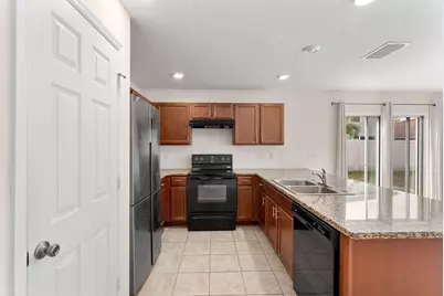 5330 NW Pine Trail Circle, Port Saint Lucie, FL 34983 - Photo 7