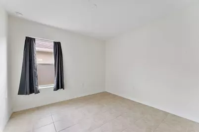 5330 NW Pine Trail Circle, Port Saint Lucie, FL 34983 - Photo 15