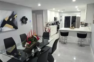 131 Puffin Ct, Royal Palm Beach, FL 33411 - Photo 9