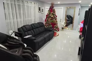 131 Puffin Ct, Royal Palm Beach, FL 33411 - Photo 7