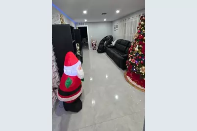 131 Puffin Court, Royal Palm Beach, FL 33411 - Photo 5