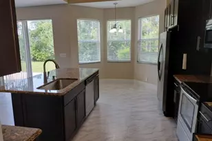 5671 Sunberry Cir, Fort Pierce, FL 34951 - Photo 9