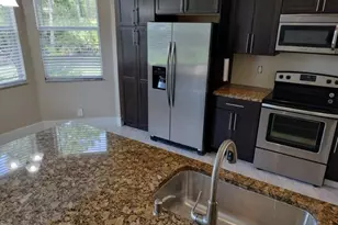 5671 Sunberry Cir, Fort Pierce, FL 34951 - Photo 7