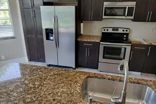 5671 Sunberry Cir, Fort Pierce, FL 34951 - Photo 5