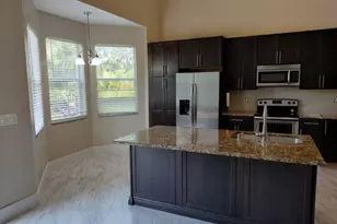 5671 Sunberry Cir, Fort Pierce, FL 34951 - Photo 5