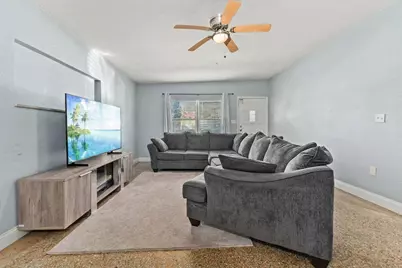 507 Gardenia Avenue, Fort Pierce, FL 34982 - Photo 3