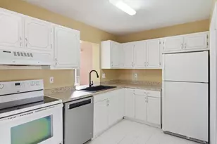 7288 Pine Park Dr N, Lake Worth, FL 33467 - Photo 7