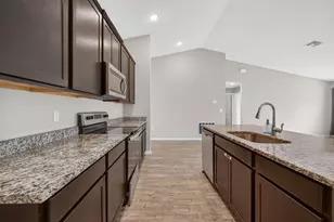 1334 SW Axtell Ave, Port Saint Lucie, FL 34953 - Photo 9