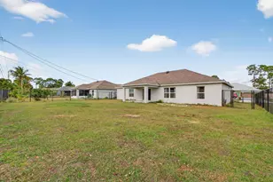 1334 SW Axtell Ave, Port Saint Lucie, FL 34953 - Photo 31