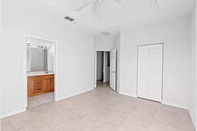1002 Pipers Cay Drive, West Palm Beach, FL 33415 - Photo 13
