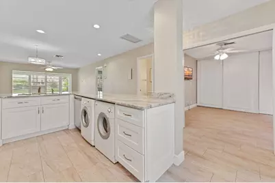 13745 Flora Place #B, Delray Beach, FL 33484 - Photo 5