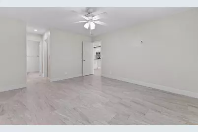 13745 Flora Place #B, Delray Beach, FL 33484 - Photo 17