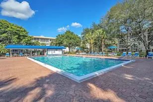 2302 Lucaya Ln, Pompano Beach, FL 33067 - Photo 19