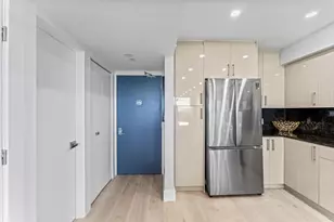 20379 W Country Club Dr, Aventura, FL 33180 - Photo 7