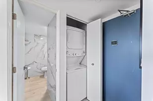 20379 W Country Club Dr, Aventura, FL 33180 - Photo 21