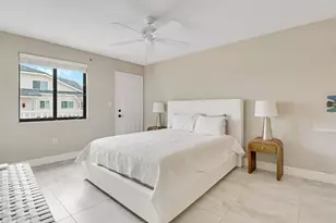 360 Bella Vista Ct N, Jupiter, FL 33477 - Photo 17