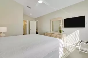 360 Bella Vista Ct N, Jupiter, FL 33477 - Photo 29