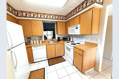 6585 Kensington Lane #204, Delray Beach, FL 33446 - Photo 3