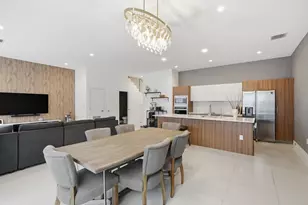 1241 NE 18th Ave, Fort Lauderdale, FL 33304 - Photo 9