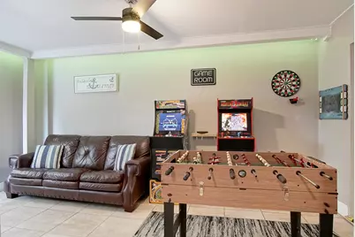 1002 Avenue E E, Fort Pierce, FL 34950 - Photo 11