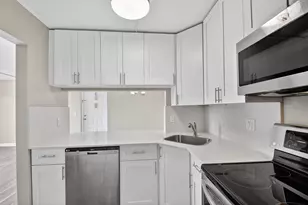 719 Sunny Pine Way, Greenacres, FL 33415 - Photo 17