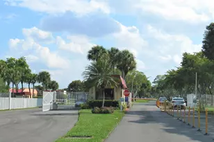 354 Lake Frances Dr, West Palm Beach, FL 33411 - Photo 39