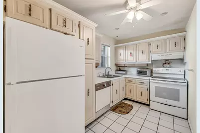 354 Lake Frances Drive #354, West Palm Beach, FL 33411 - Photo 9