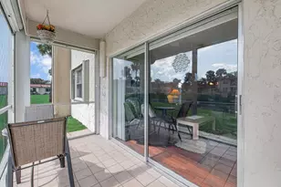 354 Lake Frances Dr, West Palm Beach, FL 33411 - Photo 21