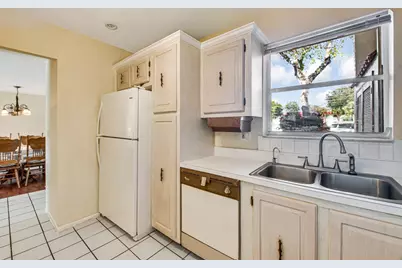 354 Lake Frances Drive #354, West Palm Beach, FL 33411 - Photo 11