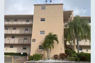 725 Lori Drive #106, Lake Worth Beach, FL 33461 - Photo 1