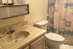 725 Lori Dr, Lake Worth Beach, FL 33461 - Photo 9