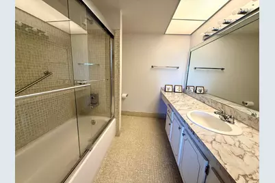 313 Greenbrier B, West Palm Beach, FL 33417 - Photo 13