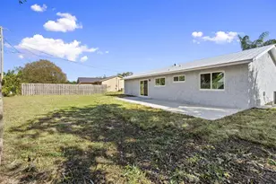 2075 7th Ct SW, Vero Beach, FL 32962 - Photo 25