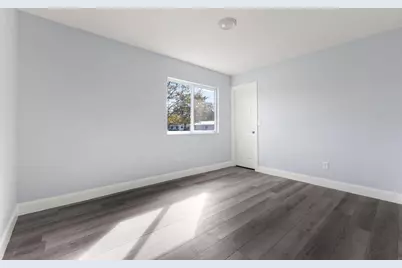 2075 7th Court SW, Vero Beach, FL 32962 - Photo 11