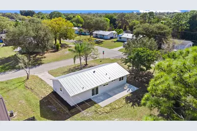 2075 7th Court SW, Vero Beach, FL 32962 - Photo 27