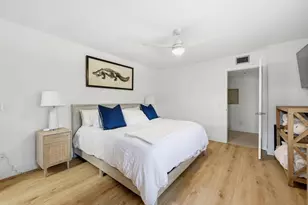 1934 Stratford Way, West Palm Beach, FL 33409 - Photo 19