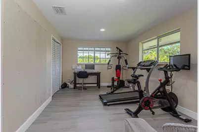875 NW 120th Avenue, Plantation, FL 33325 - Photo 29