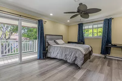 875 NW 120th Avenue, Plantation, FL 33325 - Photo 23